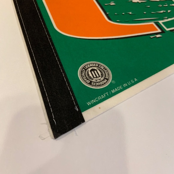 Vintage Wincraft University of Miami UMiami Hurricanes 30" Pennant Flag - Picture 4 of 12